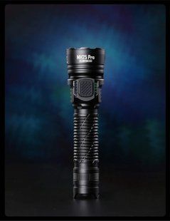 Ручний далекобійний тактичний ліхтар Nitecore MH25 Pro (3300Люмен, 705м, 5300мАг, USB Type-C) 010328 фото