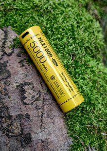 Nitecore NL2150R Акумулятор 21700 (5000mAh) з USB виходом для зарядки