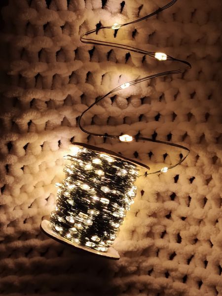 Світлодіодна новорічна святкова гірлянда роса 50м 500LED водостійка (IP44) тепле біле світло, зелена основа 1995035227 фото
