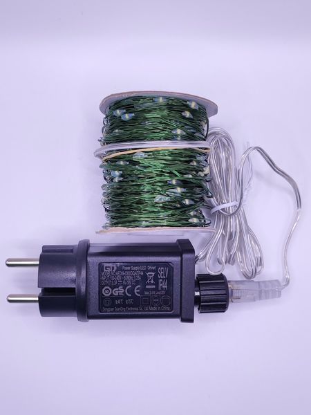 Світлодіодна новорічна святкова гірлянда роса 50м 500LED водостійка (IP44) холодне біле світло, зелена основа