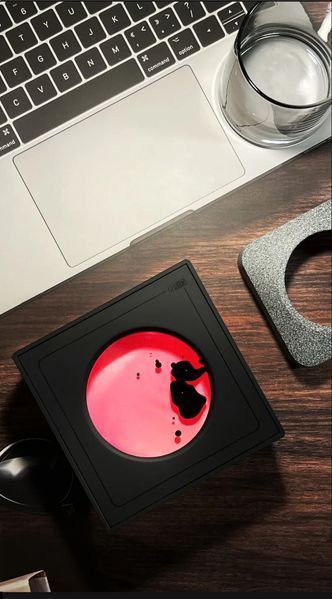 Музыкальная ритмичная настольная лампа с магнитной жидкостью Sovenomund Ferrofluid Magnetic Liquid Black 100304/3 фото