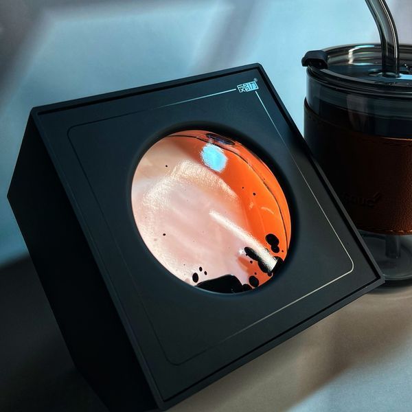 Музыкальная ритмичная настольная лампа с магнитной жидкостью Sovenomund Ferrofluid Magnetic Liquid Black 100304/3 фото