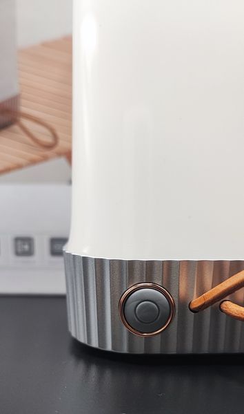 Стильна портативна LED лампа, світильник на акумуляторі 100203 фото