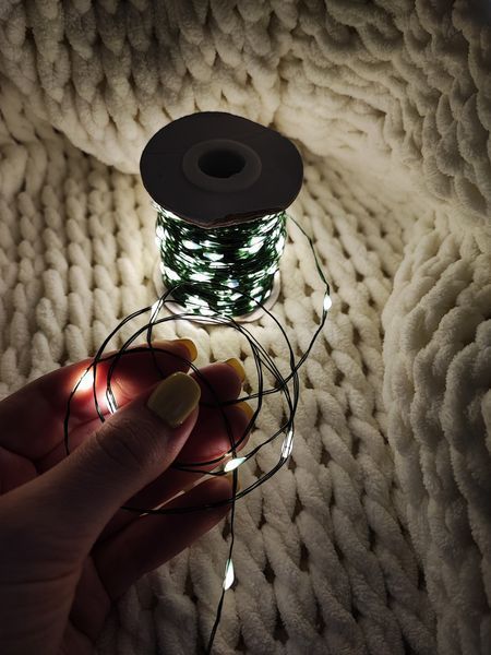 Гирлянда роса 50м 500LED водостойкая (IP44) с пультом управления теплый белый свет, зеленое основание, 8 режим 130104 фото