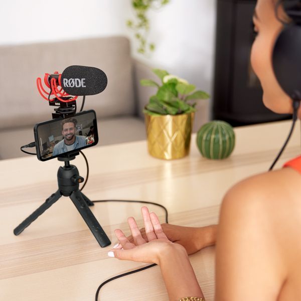 Легкий спрямований мікрофон Rode VideoMic GO II для камери, смартфона, планшета чи комп'ютера 090102 фото