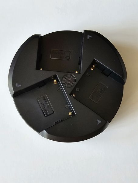 Трёхканальное зарядное устройство KingMa BM046-F970 для аккумуляторных батарей типа NP-F 100821.2 фото